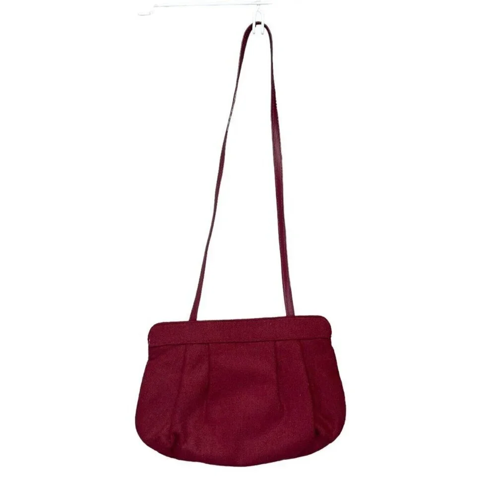 Vintage Margaret Smith Red‎ Wool Clutch Purse handbag